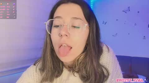 Veronica Independent Model online show from 03.26.26