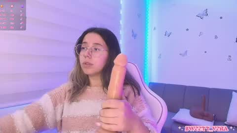 Veronica Independent Model online show from 04.29.26