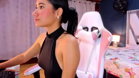 ALONDRA online show from 02.27.25