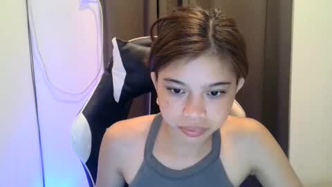 Snapshot of sweety_katexx chatting on 10.03.25 sweety_katexx online show from 10.03.25