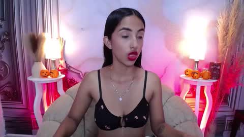 LAURA online show from 10.29.25