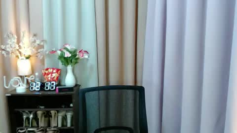 Megan online show from 11.18.25