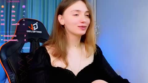 Snapshot of swettymolly chatting on 02.28.26 swettymolly online show from 02.28.26