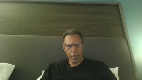 Snapshot of swimmerbod2495 chatting on 05.16.26 swimmerbod2495 online show from 05.16.26