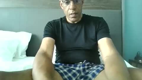 Snapshot of swimmerbod2495 chatting on 05.16.26 swimmerbod2495 online show from 05.16.26