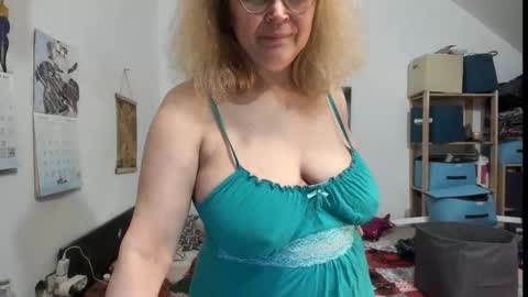 switchlorenx online show from 02.04.26