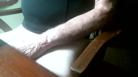 Snapshot of swizzle__stick chatting on 07.14.26 will jeffers online show from 07.14.26