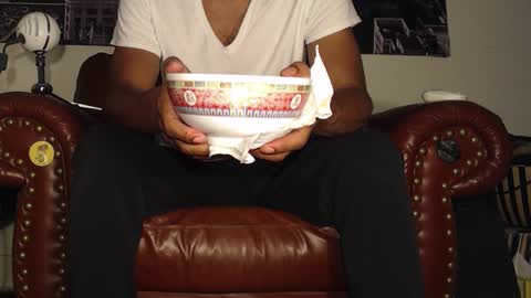 Snapshot of swolebbc chatting on 10.28.25 The DickGod online show from 10.28.25