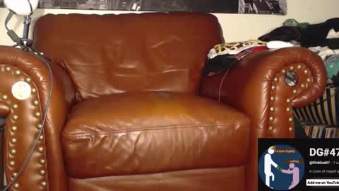 Snapshot of swolebbc chatting on 11.05.25 The DickGod online show from 11.05.25