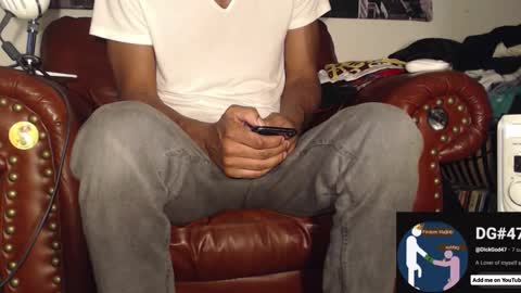 Snapshot of swolebbc chatting on 11.06.25 The DickGod online show from 11.06.25