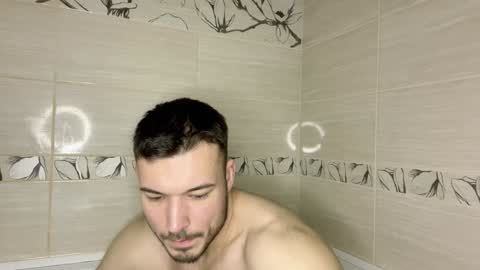 Snapshot of swordmansoul chatting on 01.10.25 swordmansoul online show from 01.10.25