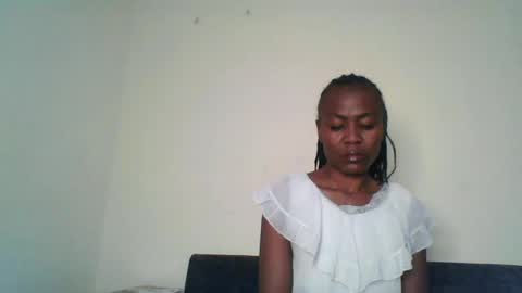 Snapshot of swtebony1 chatting on 06.27.26 ALICIA online show from 06.27.26