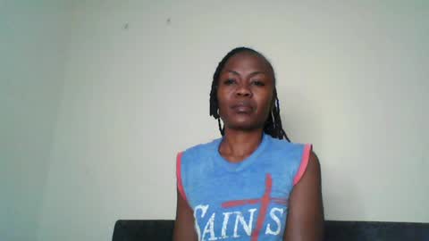 Snapshot of swtebony1 chatting on 07.20.26 ALICIA online show from 07.20.26