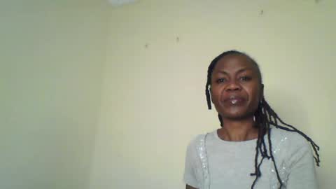 Snapshot of swtebony1 chatting on 07.24.26 ALICIA online show from 07.24.26