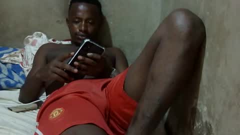 Snapshot of swthairy_dick chatting on 05.13.26 swthairy_dick online show from 05.13.26
