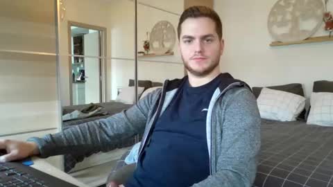 Snapshot of syl092 chatting on 01.08.25 syl092 online show from 01.08.25