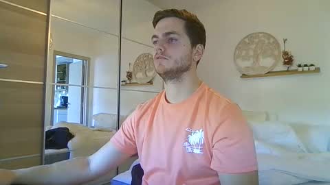 Snapshot of syl092 chatting on 11.08.25 syl092 online show from 11.08.25