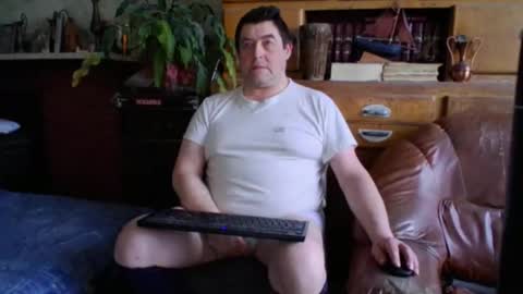 Snapshot of sympa_trique chatting on 01.17.26 sympa_trique online show from 01.17.26