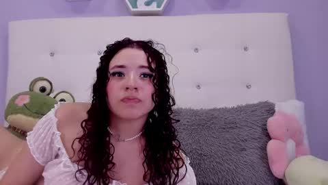 Snapshot of symphonny1 chatting on 03.01.26 symphonny online show from 03.01.26