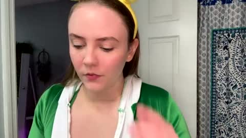 Snapshot of syndica chatting on 01.13.25 Jennah online show from 01.13.25