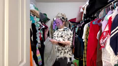 Snapshot of syndica chatting on 02.01.26 Jennah online show from 02.01.26