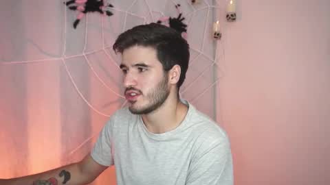 t0ny_wylie online show from 10.14.25