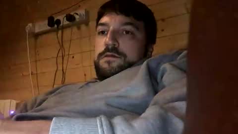 Snapshot of t434441 chatting on 12.17.25 t434441 online show from 12.17.25