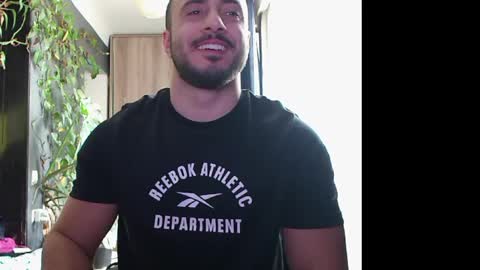 Huracane online show from 12.02.24