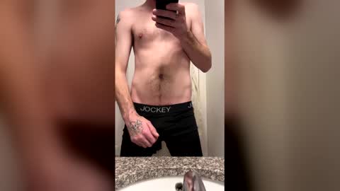 Snapshot of t_whatuwant chatting on 12.16.25 t_whatuwant online show from 12.16.25