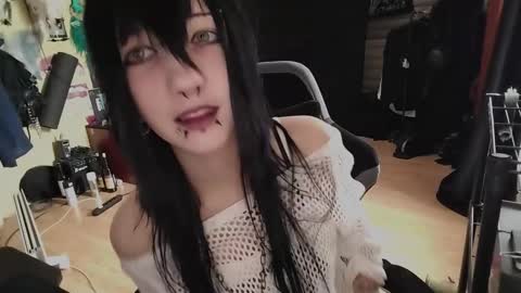 Lina online show from 02.11.26