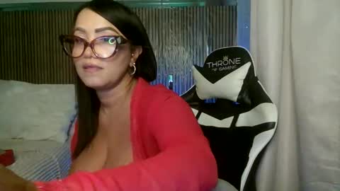 yameil online show from 04.26.26