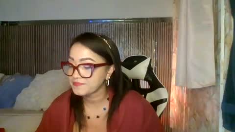 yameil online show from 07.25.26