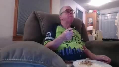 Snapshot of tacrunner66_ chatting on 11.06.25 tacrunner66_ online show from 11.06.25