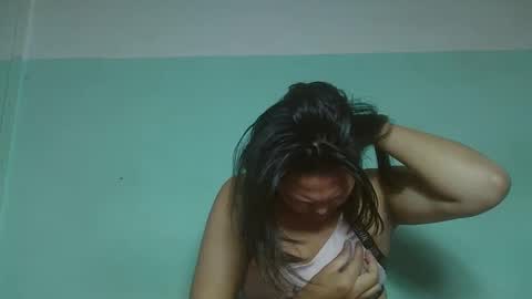 Snapshot of tahiniah chatting on 03.07.25 tahiniah online show from 03.07.25