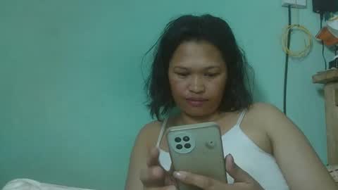 Snapshot of tahiniah chatting on 10.04.25 tahiniah online show from 10.04.25