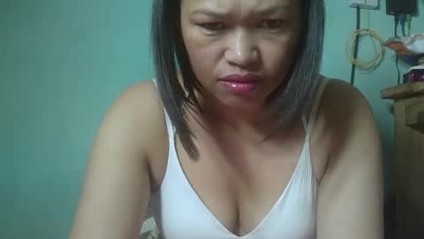 Snapshot of tahiniah chatting on 10.09.25 tahiniah online show from 10.09.25