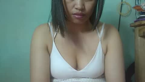 Snapshot of tahiniah chatting on 10.10.25 tahiniah online show from 10.10.25