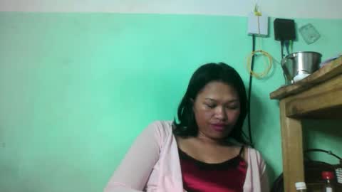 Snapshot of tahiniah chatting on 11.22.25 tahiniah online show from 11.22.25