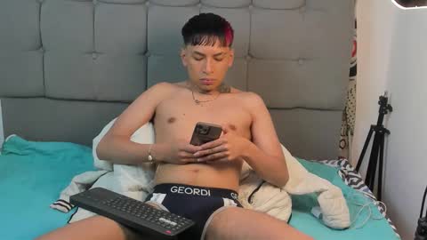 tailor online show from 11.18.25