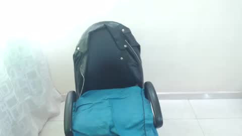 Juli online show from 10.16.25