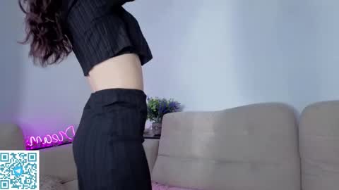 Soo Ying online show from 02.07.26