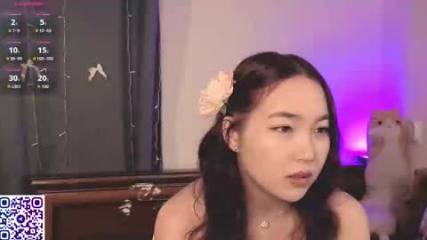 Soo Ying online show from 03.17.26