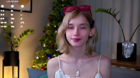 Mia online show from 01.18.25