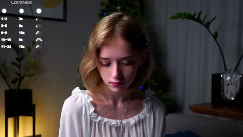 Mia online show from 01.20.25