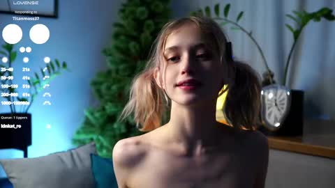 Mia online show from 02.18.25