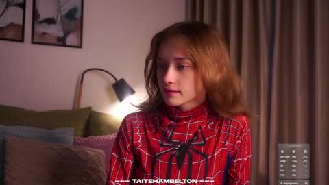 Mia online show from 11.02.25