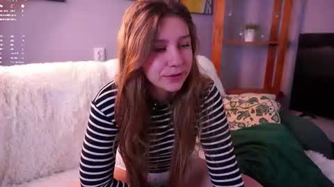 Molly online show from 08.06.26