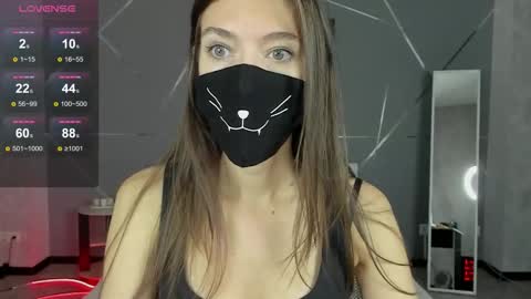 Sasha online show from 09.17.25