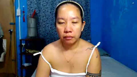 Snapshot of takemetoheavenbaby chatting on 08.01.26 anne online show from 08.01.26