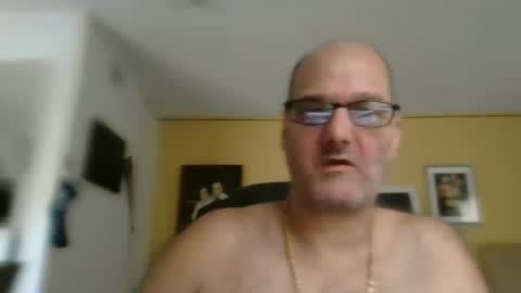 Snapshot of takerlover436295 chatting on 10.15.25 takerlover436295 online show from 10.15.25